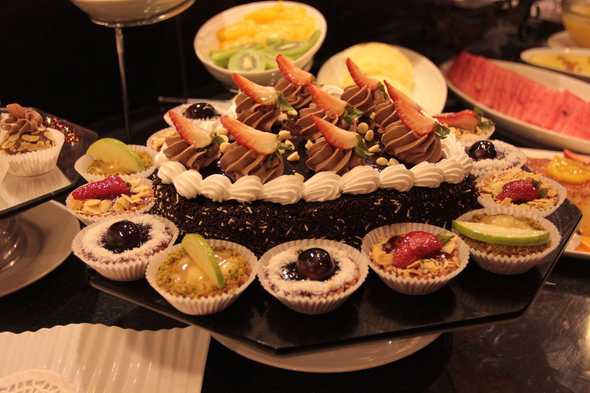 אל חובר Rooz Park Hotel מראה חיצוני תמונה