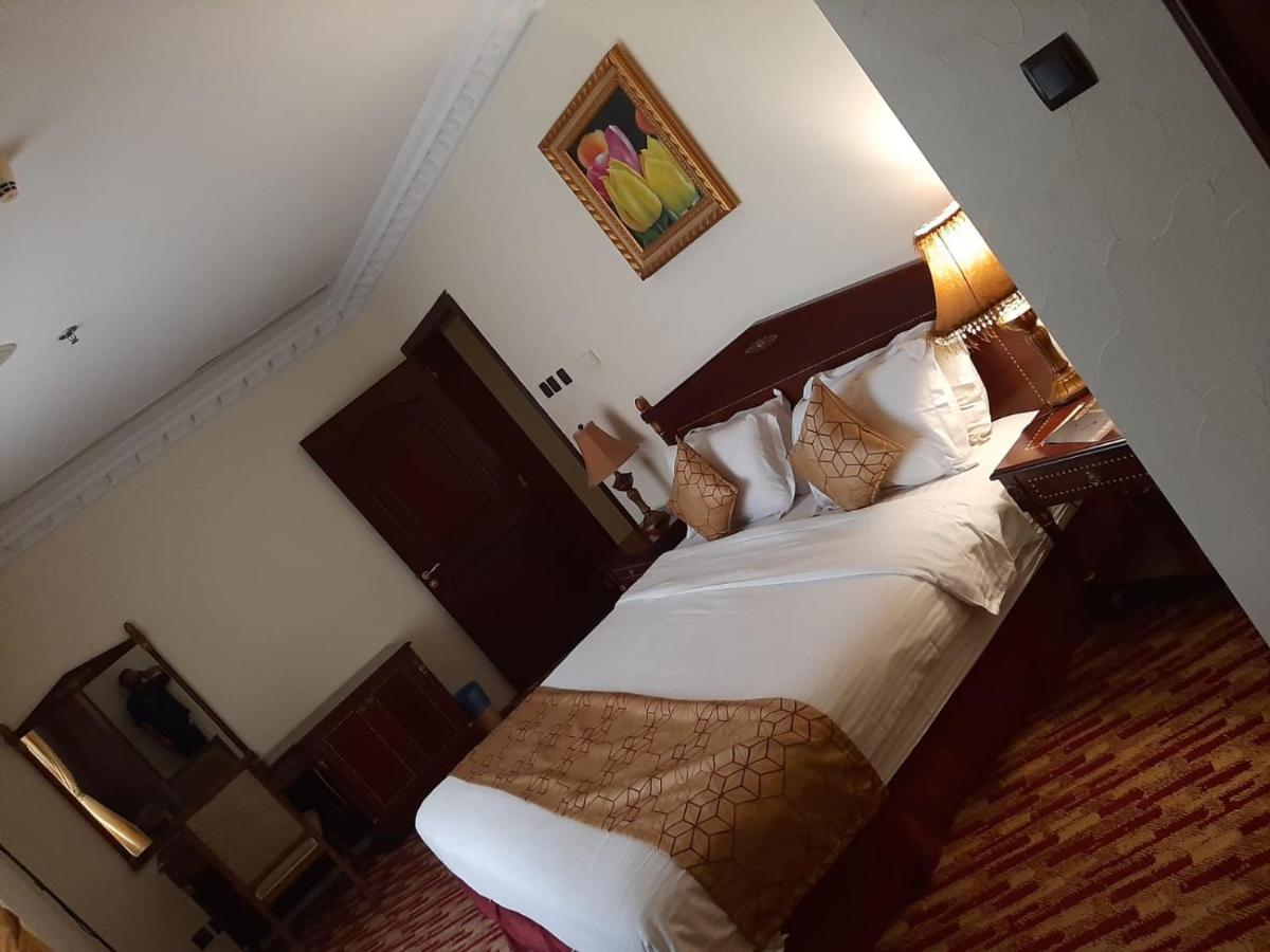 אל חובר Rooz Park Hotel מראה חיצוני תמונה