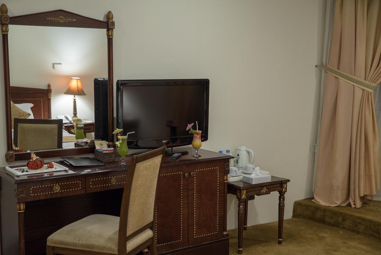 אל חובר Rooz Park Hotel מראה חיצוני תמונה