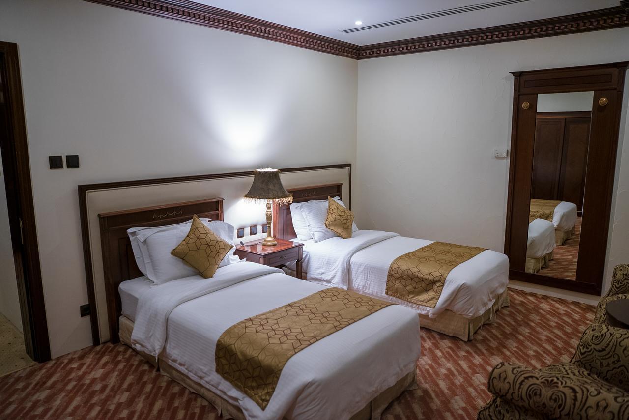 אל חובר Rooz Park Hotel מראה חיצוני תמונה