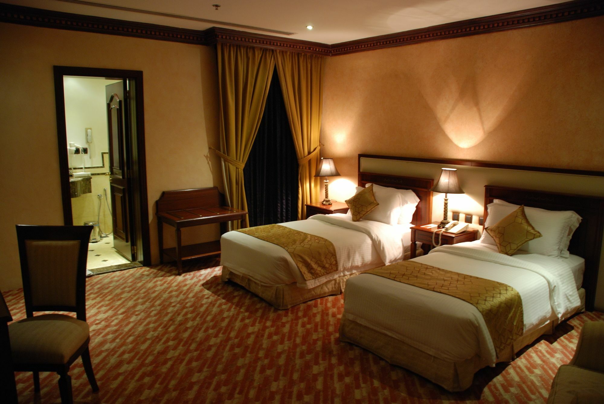 אל חובר Rooz Park Hotel מראה חיצוני תמונה